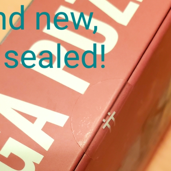 DONATED - 500 Piece Puzzle Yoga Scene Talking Tables - Picture 4 of 4